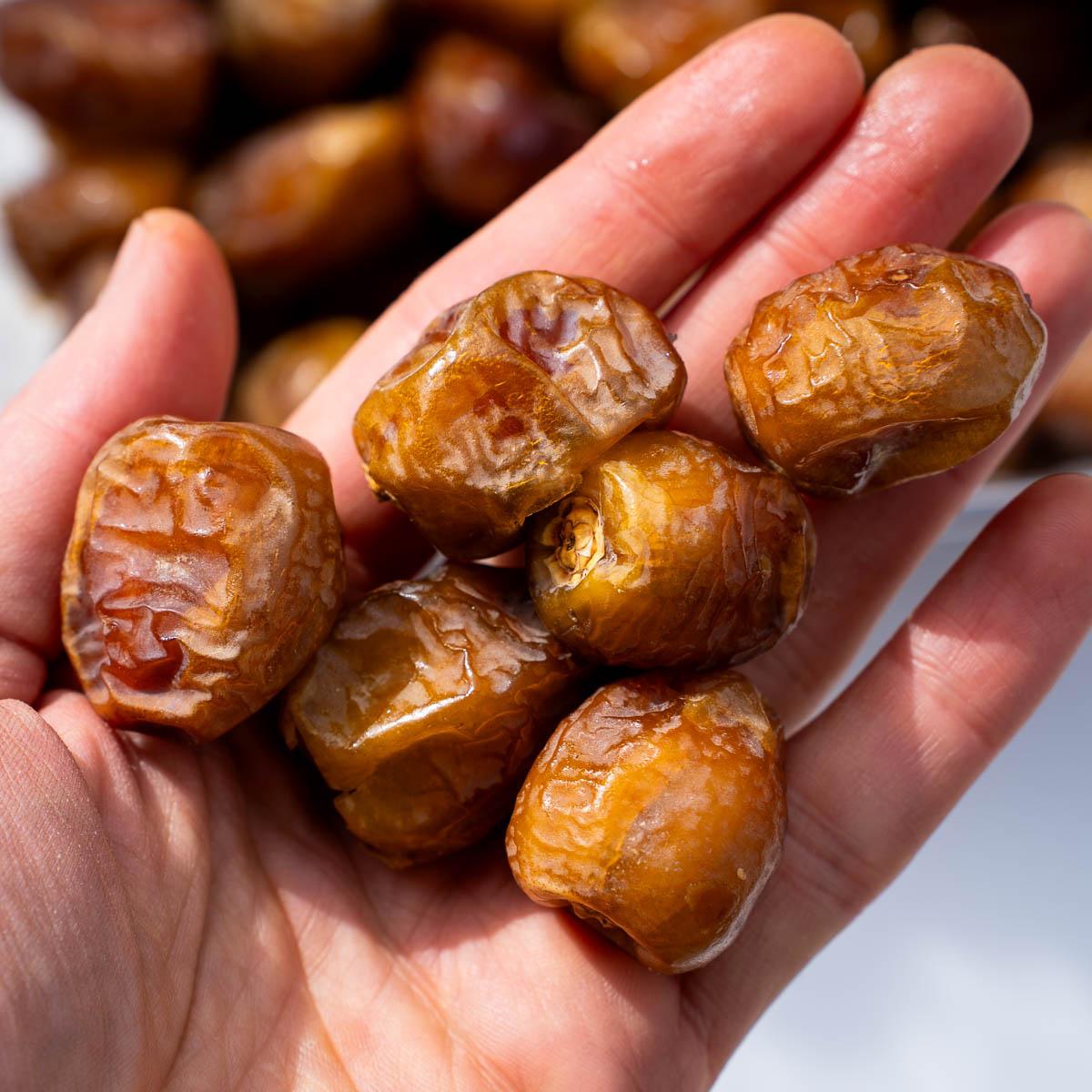 Date Barhi soft