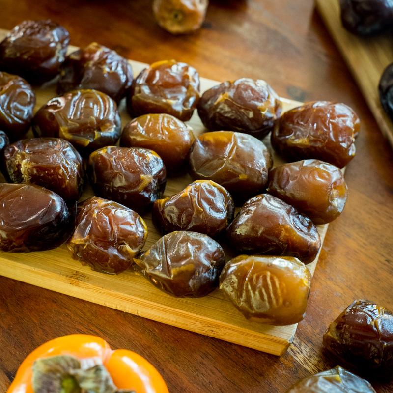 Date Maktoumi Juicy
