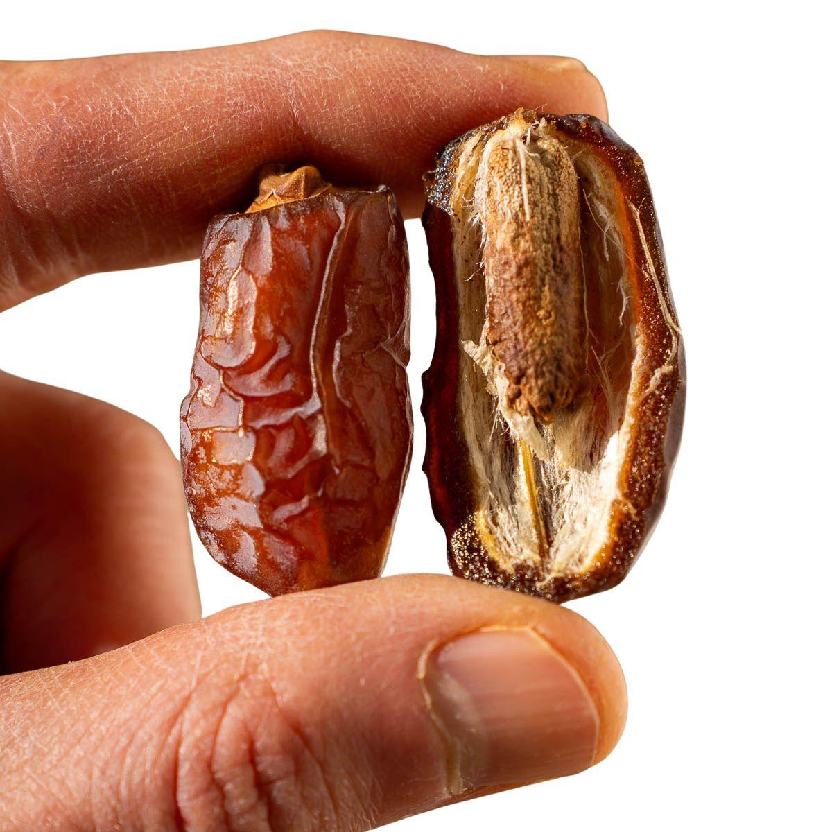 Date Piarom