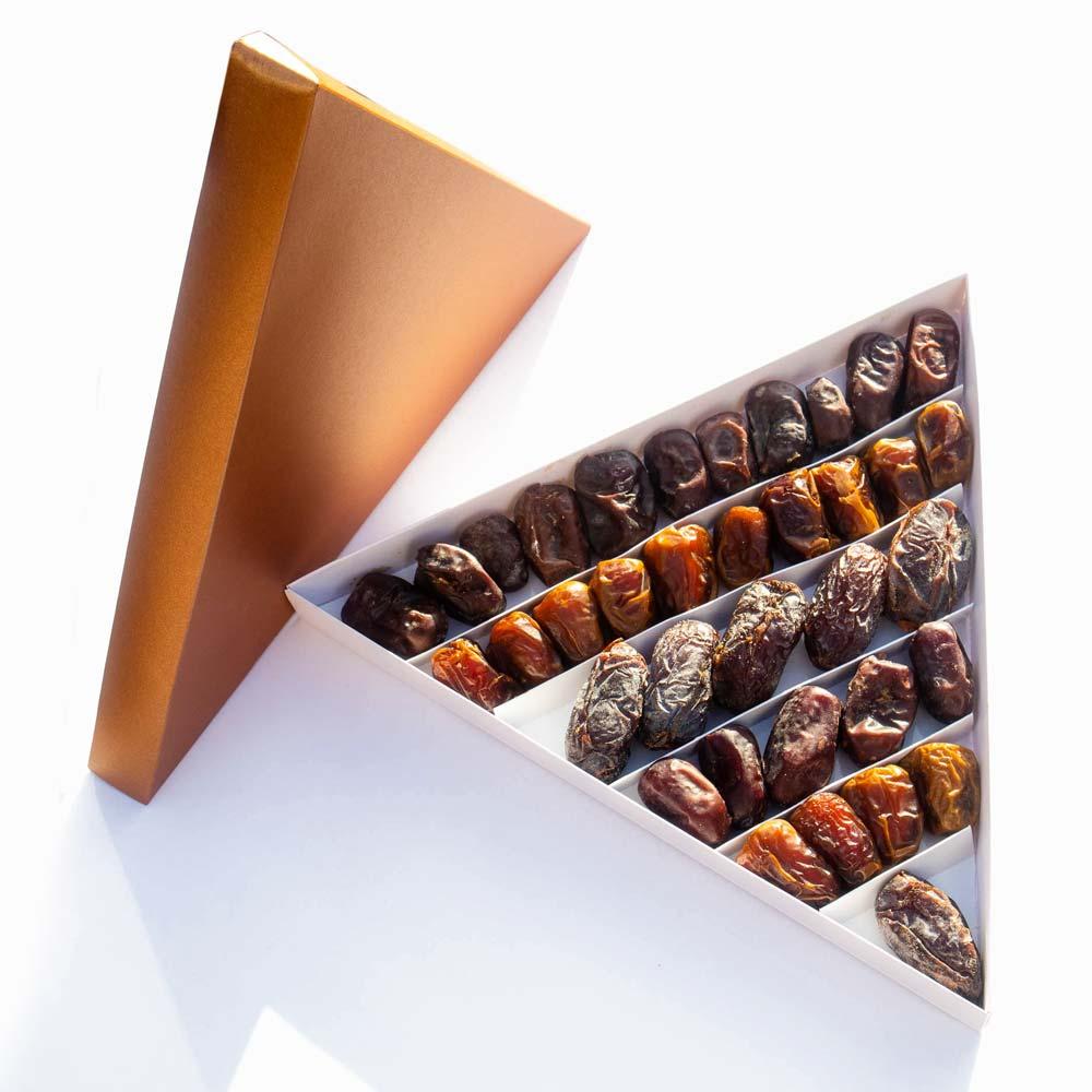 Dates Gift Triple Fantasy