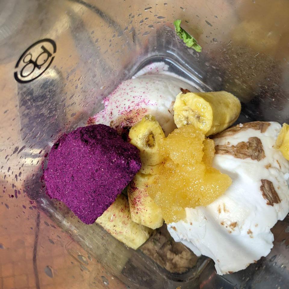 Dragon fruit red freeze dried powder