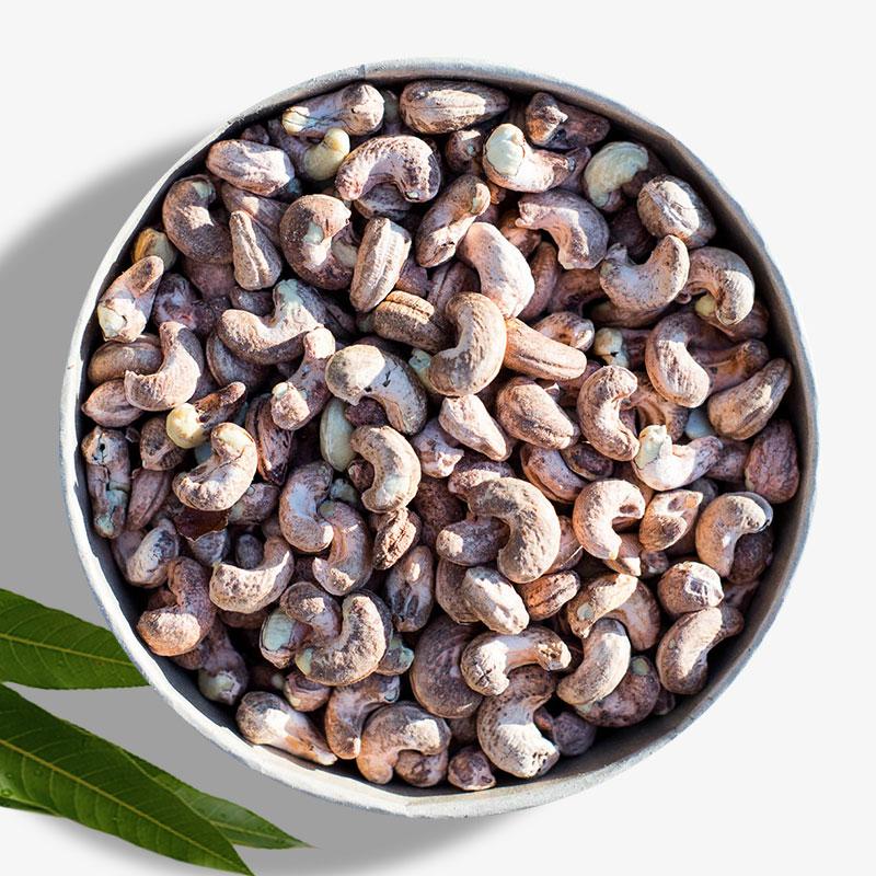 Cashew nut with skin