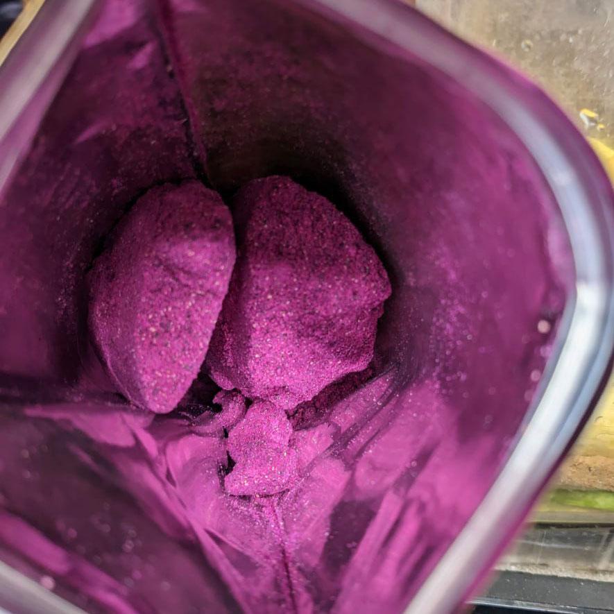 Dragon fruit red freeze dried powder