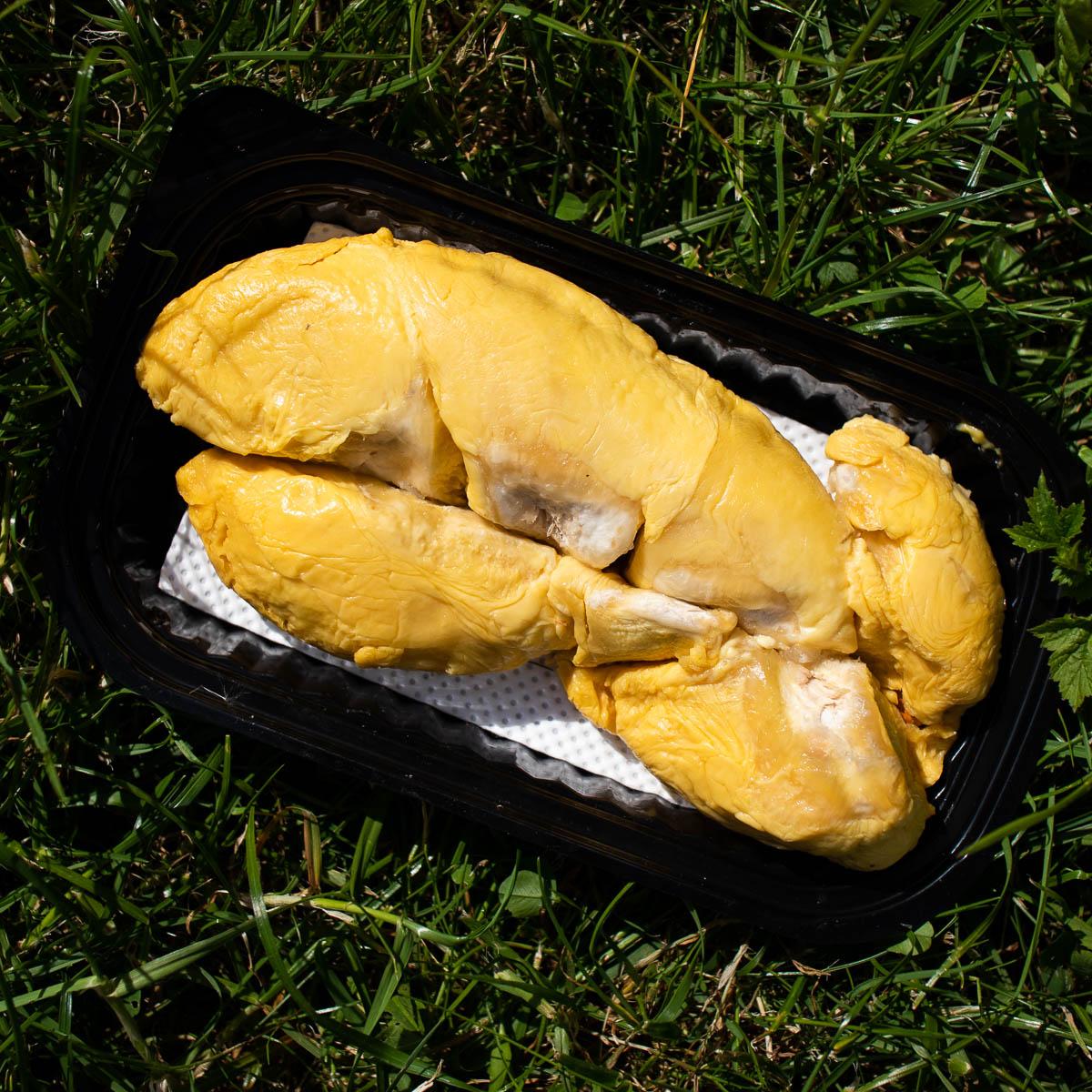 Durian Ri Sao peeled