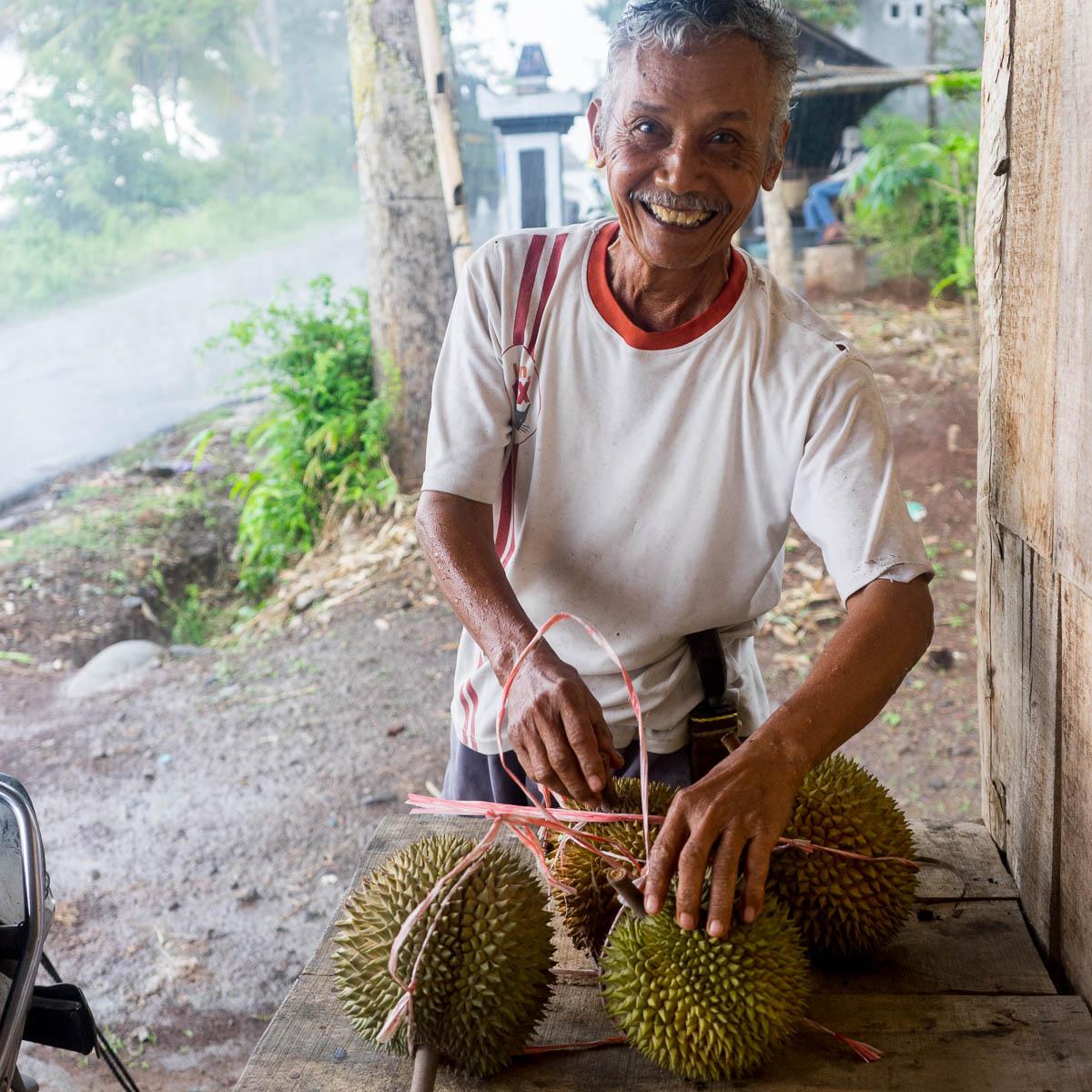 Durian, ganz