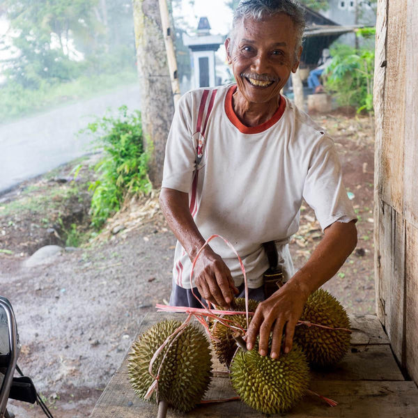 Durian en fruit entier