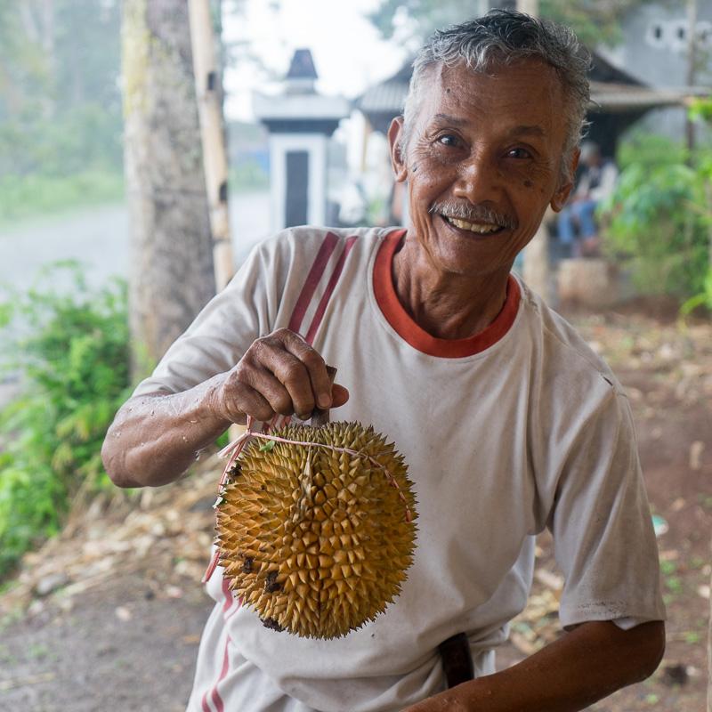 Durian, ganz
